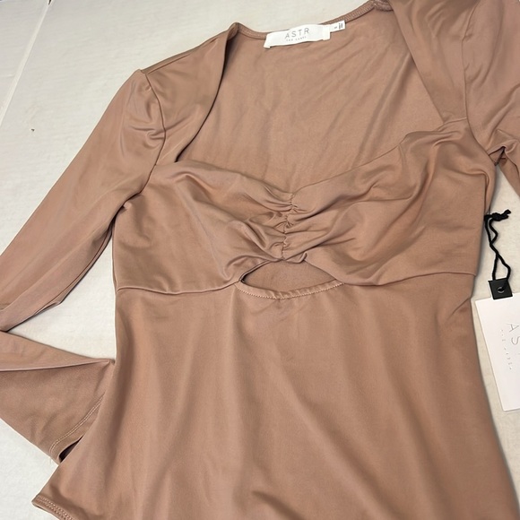 ASTR THE LABEL VENTURA BODYSUIT PINK NUDE SMALL NEW WITH TAGS - Picture 5 of 16